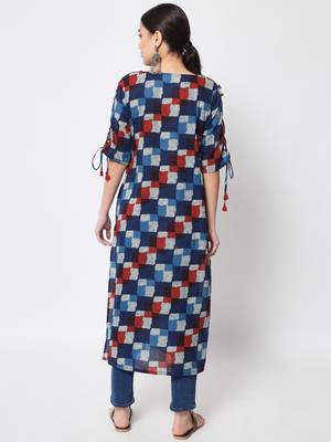 Women Cotton Printed Straight Kurta in Multicolor 4