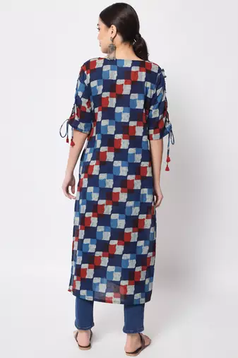 Women Cotton Printed Straight Kurta in Multicolor