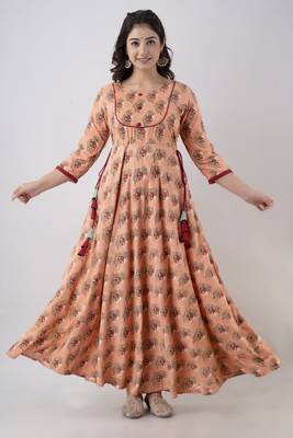 Women's Printed Anarkali kurta in Peach 1