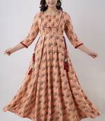 Women's Printed Anarkali kurta in Peach