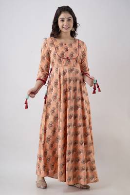 Women's Printed Anarkali kurta in Peach 3