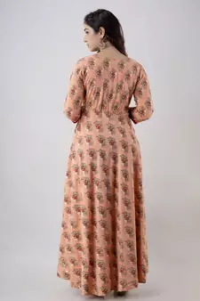 Women's Printed Anarkali kurta in Peach