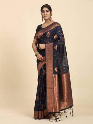 Blue Plain Linen Saree With Blouse 2