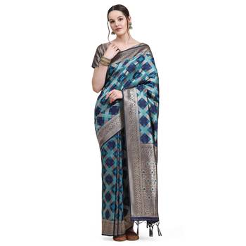 Blue Plain Silk Blend Saree With Blouse 1