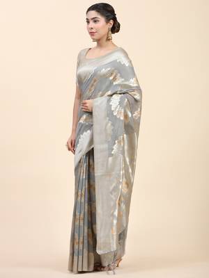 Grey Plain Cotton Saree With Blouse 2