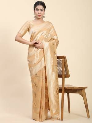 Peach Plain Cotton Saree With Blouse 3