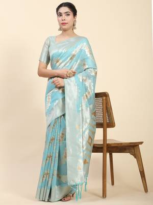 Blue Plain Cotton Saree With Blouse 2
