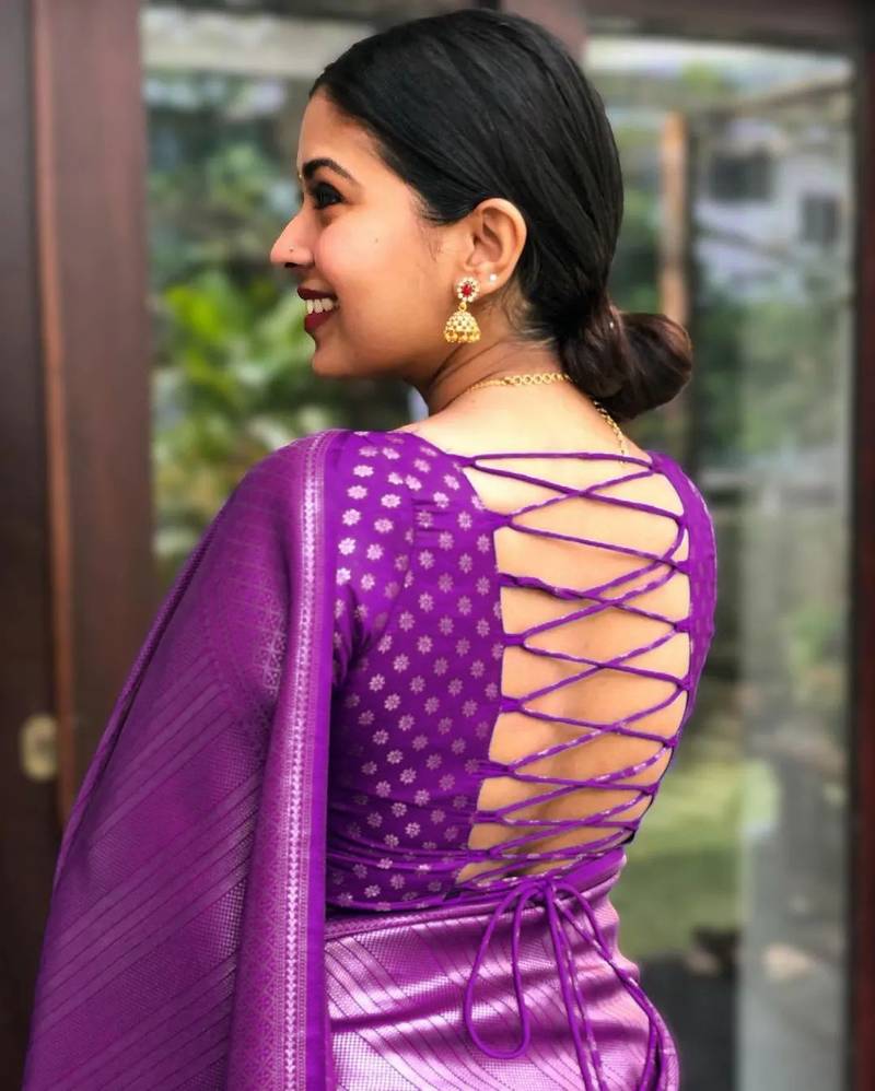 Wine Banarasi Silk Saree With Blouse Piece