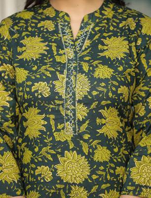 Green printed cotton long-kurtis 5