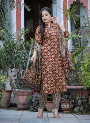 Maroon printed cotton long-kurtis 3