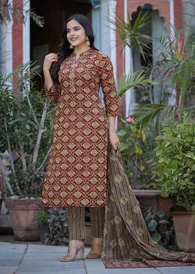 Maroon printed cotton long-kurtis 4