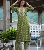 Green printed cotton long-kurtis