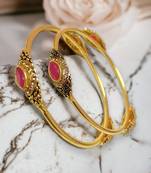 Glam up Your Look with our Stunning Bracelets and Bangles