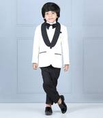 White tuxedo with quilted shirt