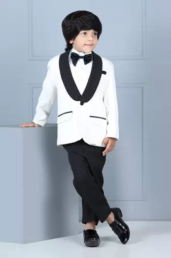 White tuxedo with quilted shirt