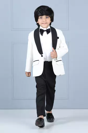 White tuxedo with quilted shirt