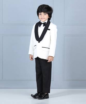 White tuxedo with quilted shirt 4