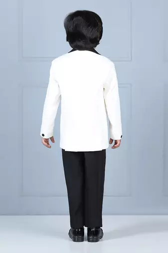 White tuxedo with quilted shirt