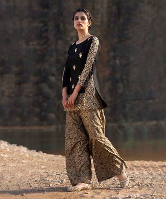 Featuring A Black Suit In Brocade With Salwar 5