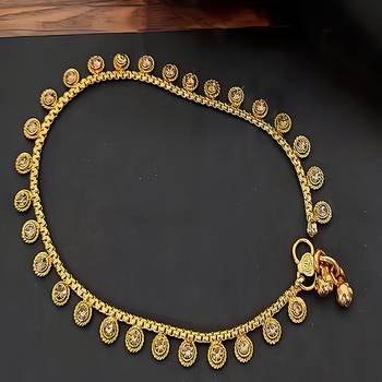 Gold anklets 2