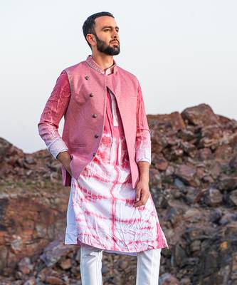 Fazal Baby Pink Tiw & Die Kurta With Jacket Set 3