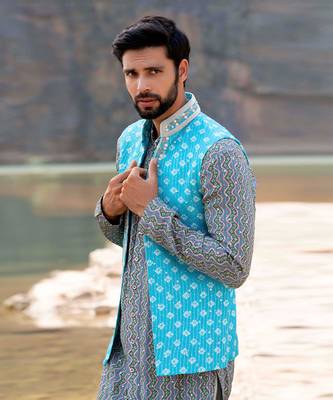 Ferozi Coloured Kurta Jacket Set With Box Pants 3