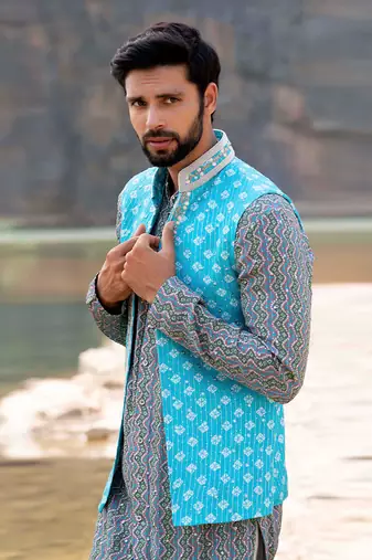 Ferozi Coloured Kurta Jacket Set With Box Pants