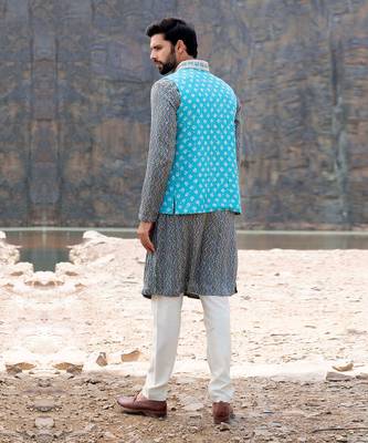 Ferozi Coloured Kurta Jacket Set With Box Pants 4