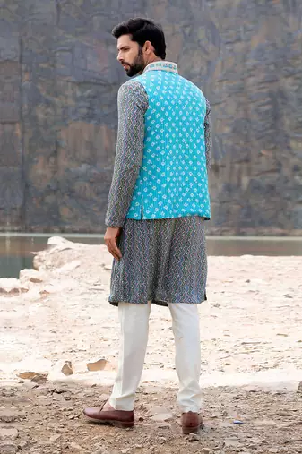 Ferozi Coloured Kurta Jacket Set With Box Pants