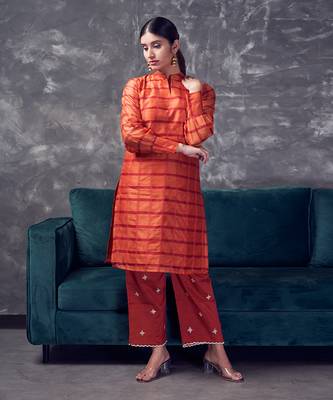 Vermillion silk kurta set 3