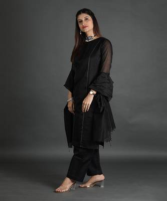 Black silk kurta set 3