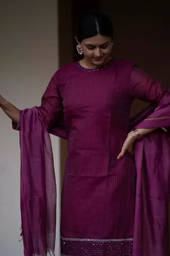 Magenta chanderi silk kurta set
