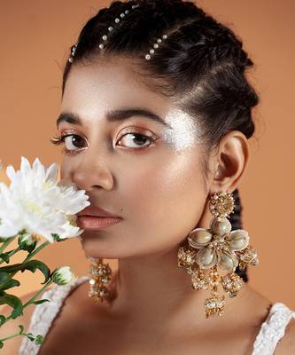 Floral shell embellished earrings 1