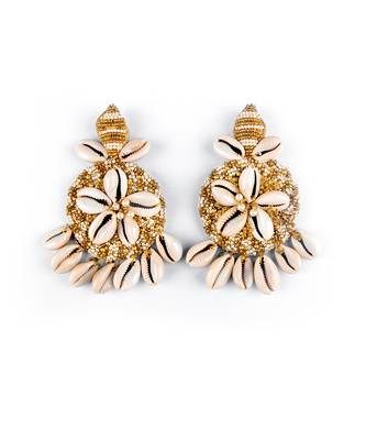 Shell floral embellished earrings 2