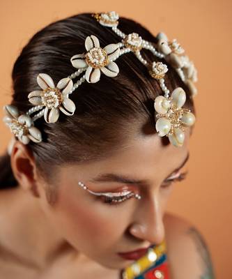 Shell studded sheeshpatti 2