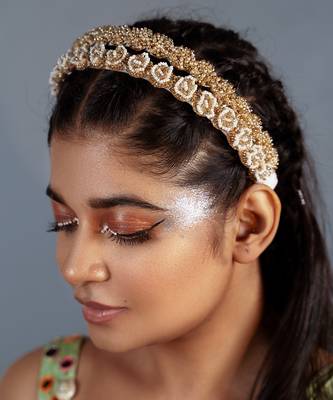 Bead embellished hairband 1