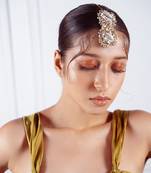 Bead embellished maangtikka