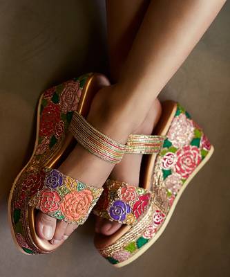 Multi colour thread embroidery wedges 2