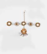 Pearl studded mathapatti