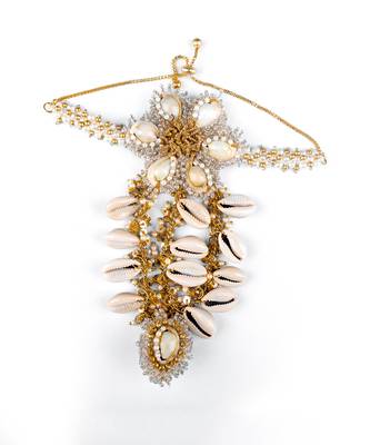 Pearl embellished haathphool 2