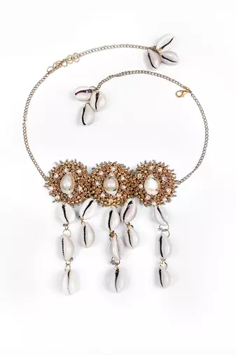 Pearl embellished necklace