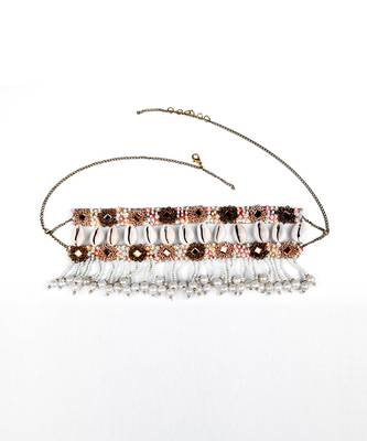 Shell embellished choker necklace 1