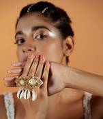 White & golden adjustable ring