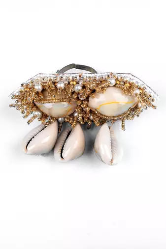 White & golden adjustable ring