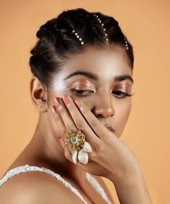 White & golden adjustable ring 1