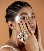 White & golden adjustable ring