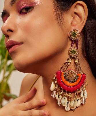 Shell drop dangler earrings 1