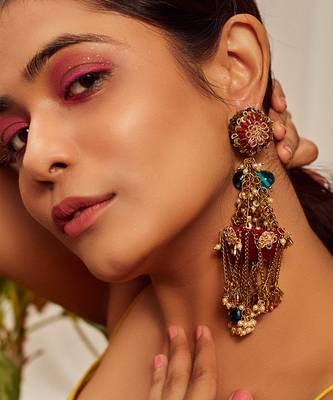 Chain link dangler earrings 1