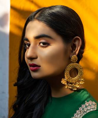 Geometric shaped hoops earrings 1
