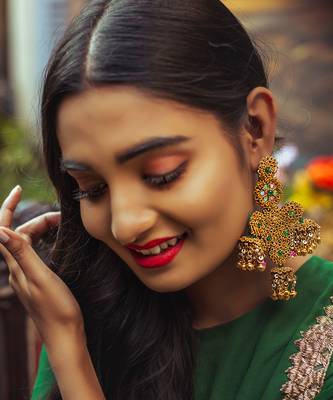 Floral shaped danglers 1